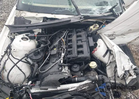 2004 BMW 325Ci z USA, uszkodzony, nr VIN WBABW33424PL24472